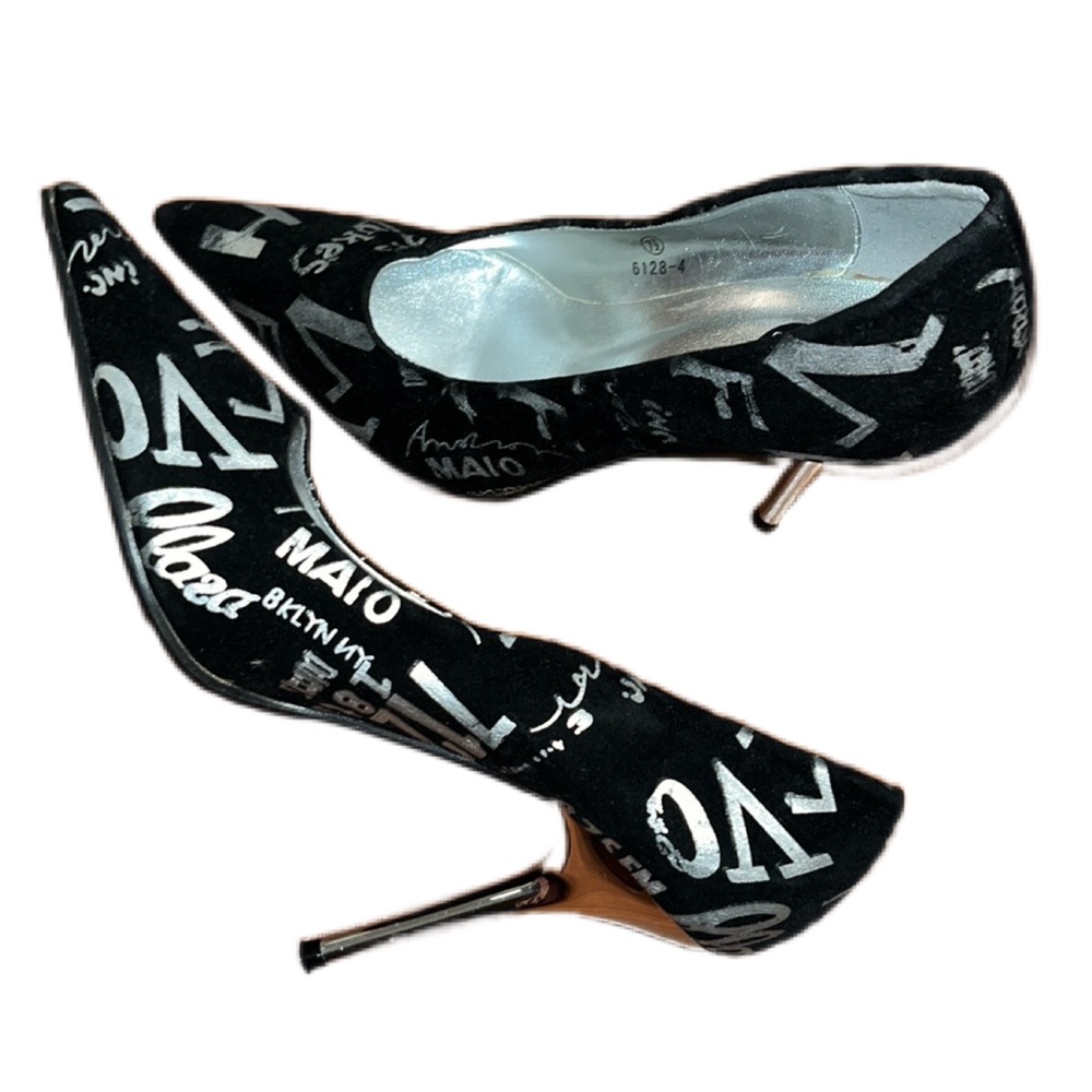 if Carrini New York Graphic Pointed Toe Stiletto Pumps